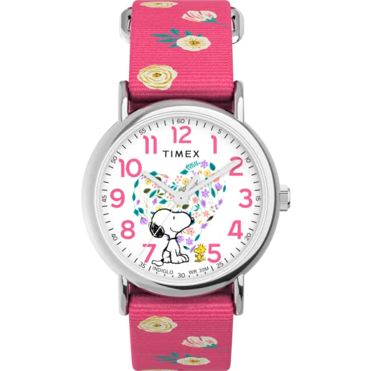 Timex® Analogue 'Peanuts Peanuts Weekender' Women's Watch TW2W83100