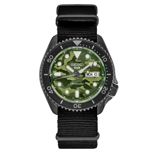 Seiko® Analogue '5 Sports Kamo' Men's Watch SRPJ37K1