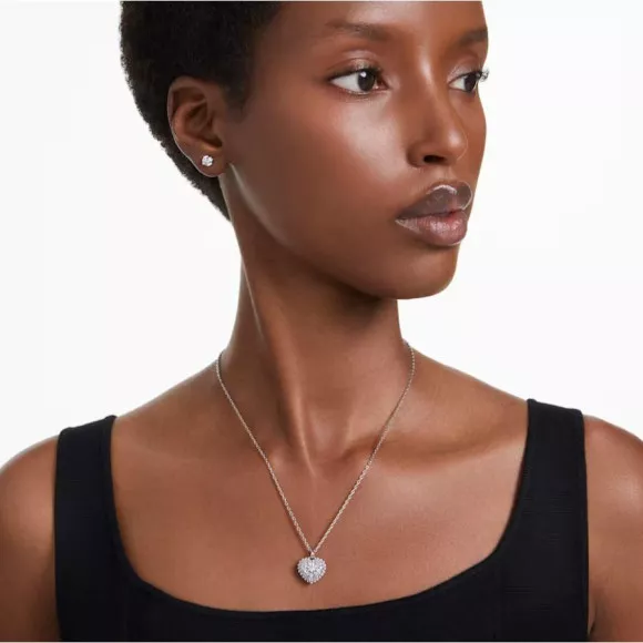 【SWAROVSKI】Hyperbola ネックレス ピアス セット 5684383 Amazon.co.jp: SWAROVSKI スワロフスキー ネックレス ピアス