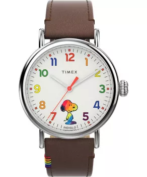 Timex® Analogue 'Peanuts Waterbury Standard' Men's Watch TW2W53900