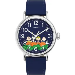 Timex® Analogue 'Peanuts Waterbury Standard' Men's Watch TW2W72700