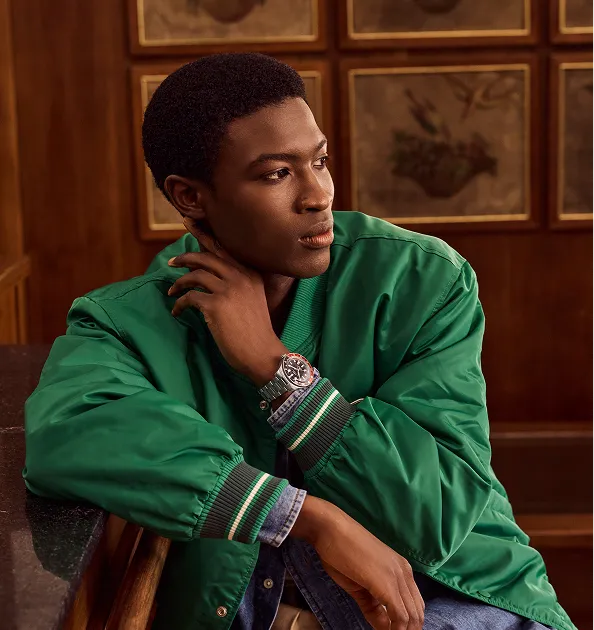 Man wearing a stylish men's wrist watch